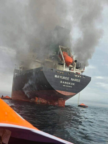 Iran War Blocks Vital Middle East Oil Chokepoint